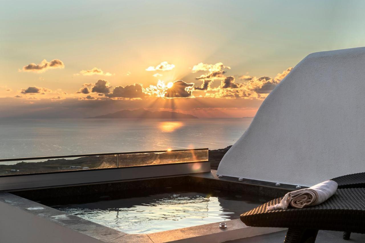 La Estrella 4 Suites With Sea View & 4 Prive Hot Tub Vúrvulosz Kültér fotó