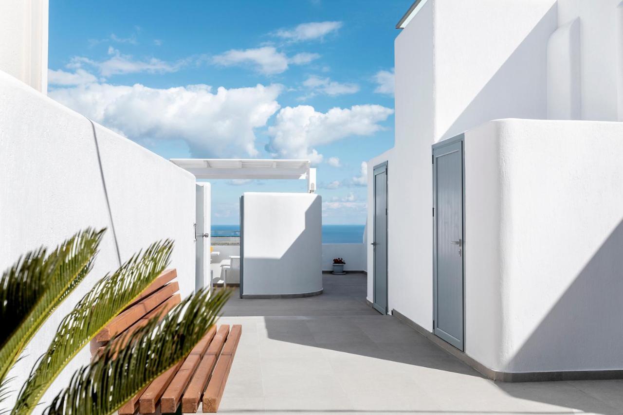 La Estrella 4 Suites With Sea View & 4 Prive Hot Tub Vúrvulosz Kültér fotó
